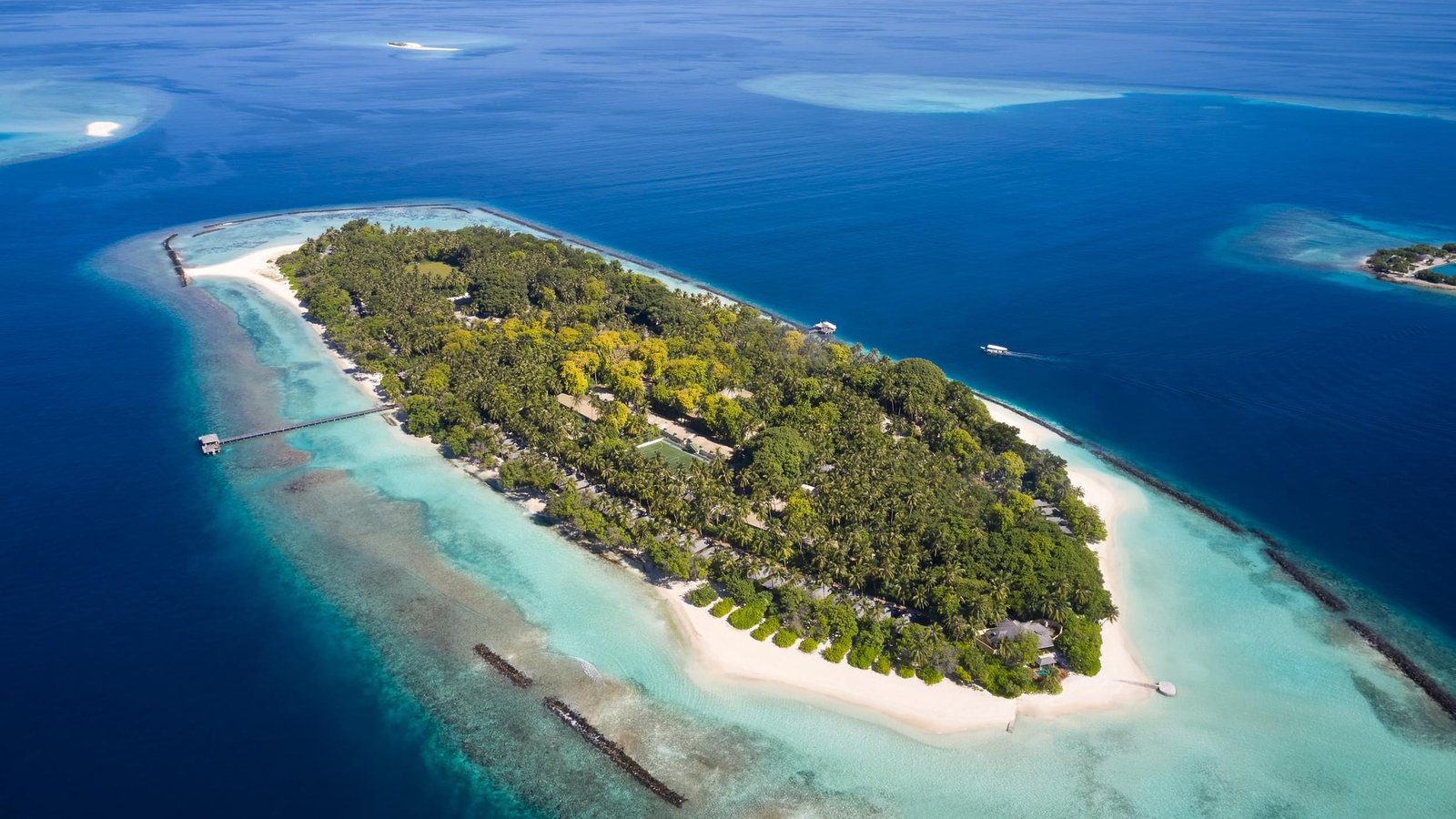 News & Description ROYAL ISLAND RESORT